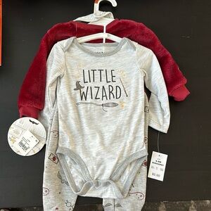 Harry Potter 6-9mo 4 piece set (make me an offer, want out of house!)